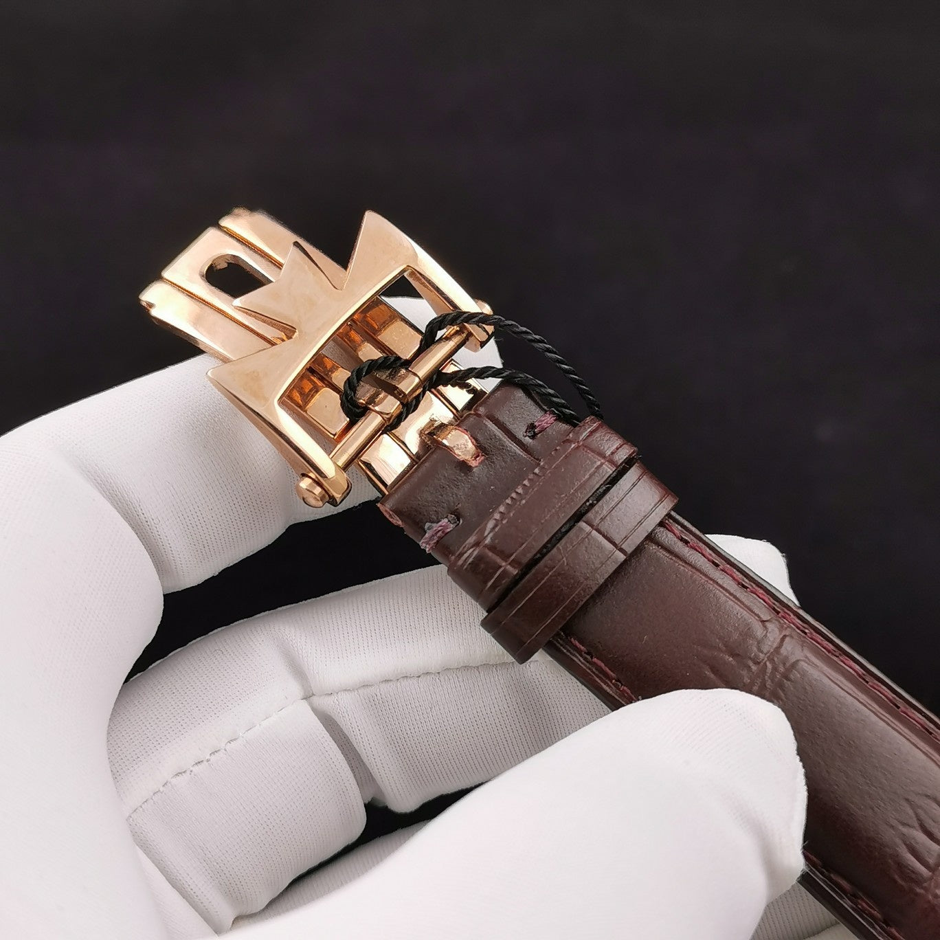 Blue Rosegold - 83520/000R-9909- Brown Leather - Automatic - 40mm