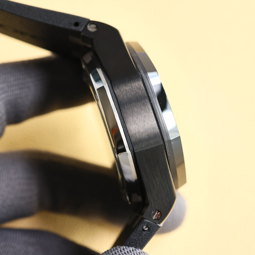 TOP! Black Ceramic Bezel - Black Rubber - Automatic - 44mm