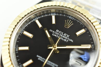 Rolex Oyster Perpetual Datejust 41 - Black -