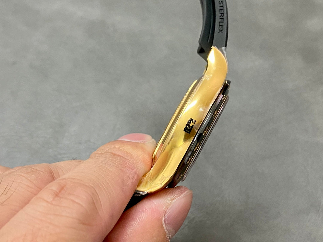 Rolex Cosmograph Daytona, colored racing accents (blue, orange, green, yellow etc.)