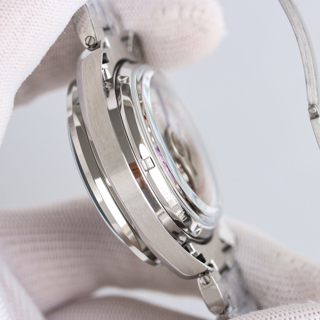 Chronograph -Frosted Face - Black Ceramic- 316L Steel- Automatic - 44mm