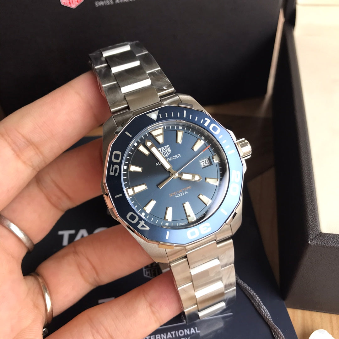 Blue - Silver 904L steel - Quartz - 41mm