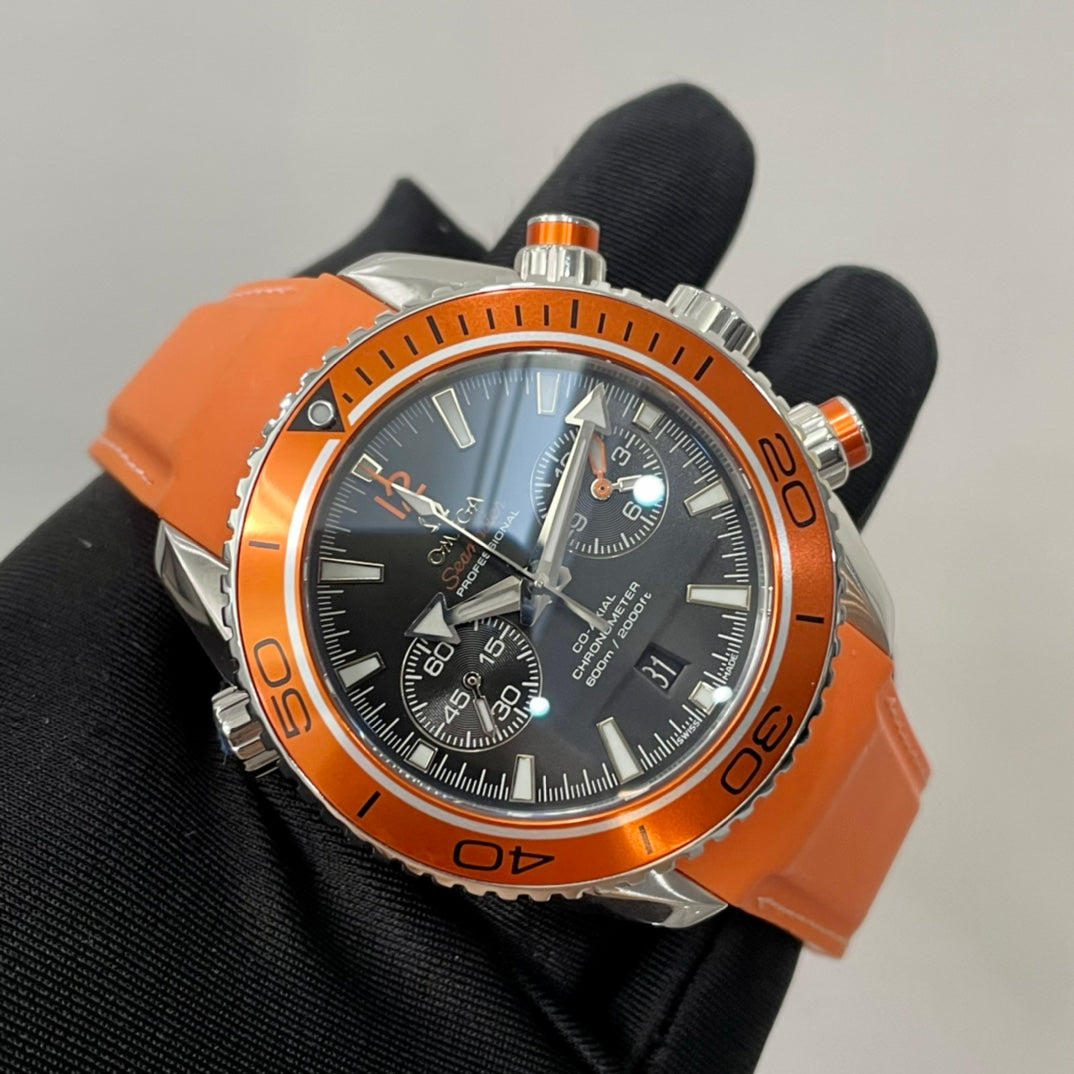 Chronograph - Black -Orange bezel - Orange Leather- Automatic - 45.5mm