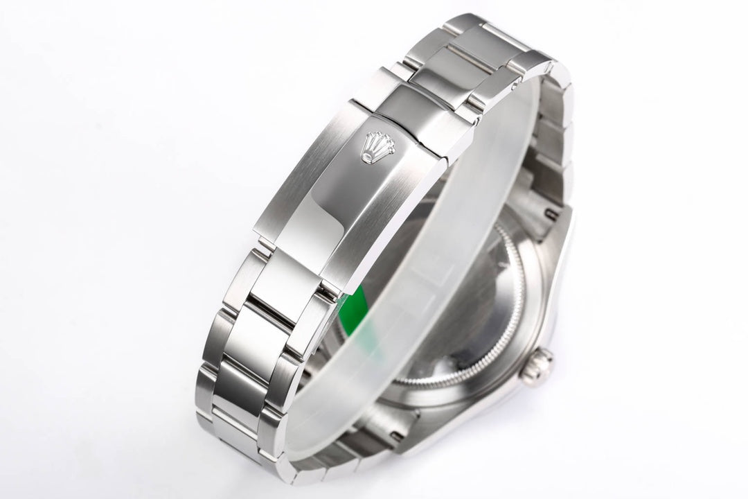 Rolex Sky-Dweller 42 - Black Silver (Steel)