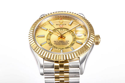 Rolex Sky-Dweller 42 - Yellow Silver White (Two-Tone)