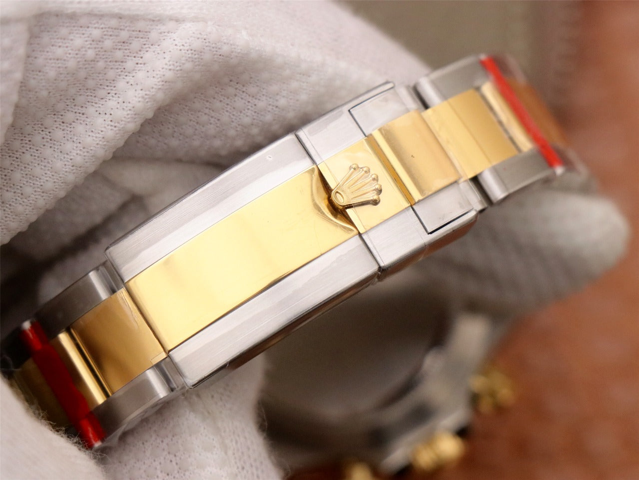 Rolex Cosmograph Daytona 40 - Yellow Gold