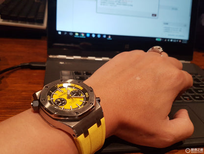 Chronograph -26703ST Yellow Black - Yellow Rubber -Automatic - 42mm