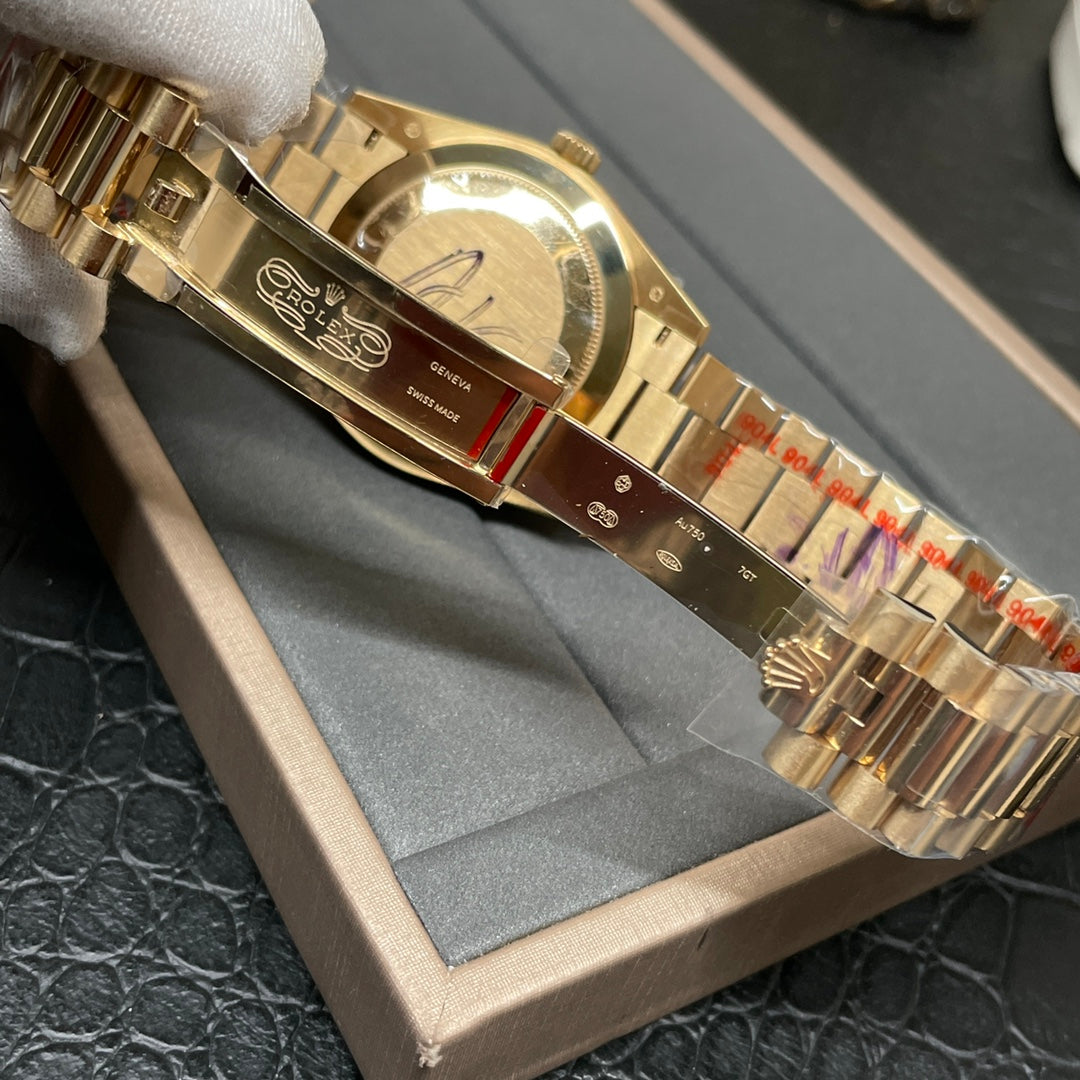 Rolex Day-Date 40 - Black Silver Yellow Gold