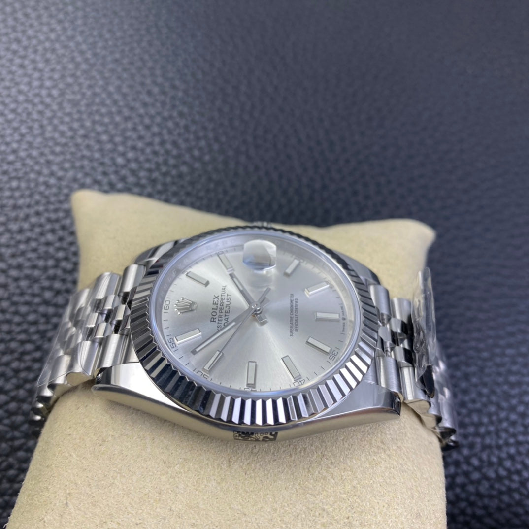 Rolex Oyster Perpetual Datejust 41, ref. 126334, silver dial