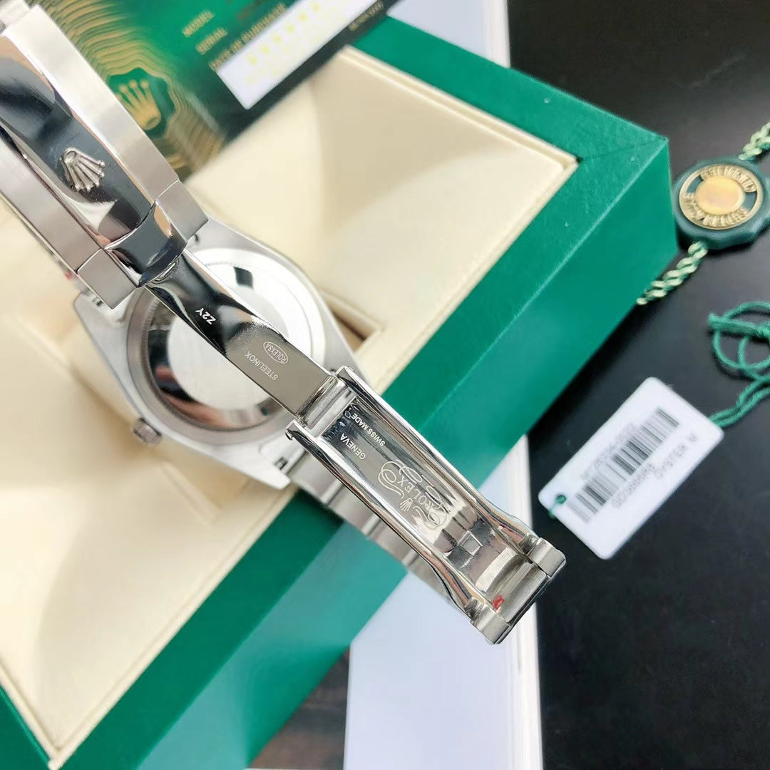 Rolex Oyster Perpetual Datejust 41, stainless steel, grey/silver dial