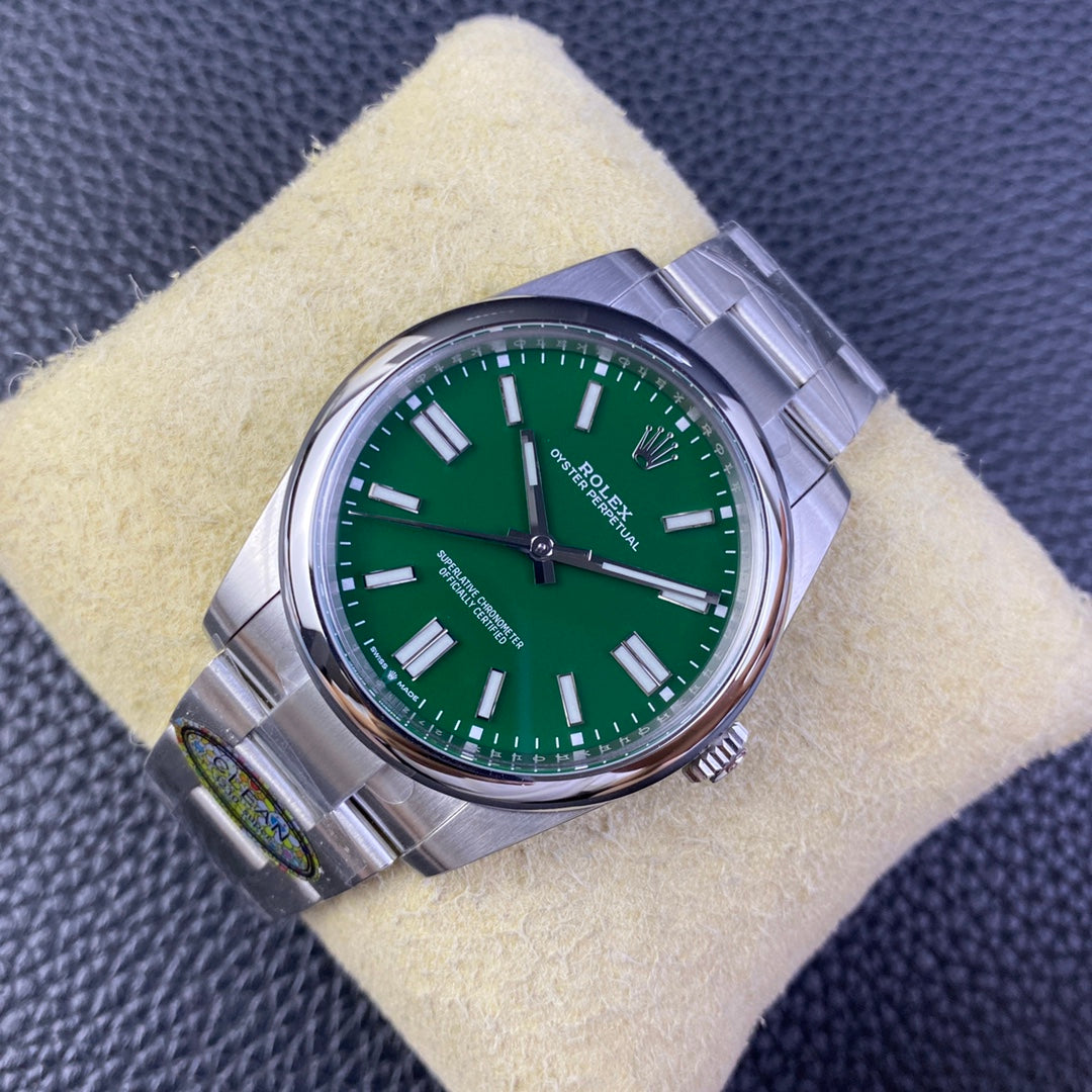 Rolex Oyster Perpetual Datejust 41, stainless steel, green dial